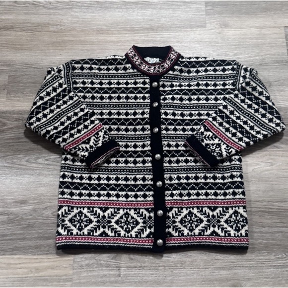 L.L. Bean Sweaters - Vintage LL BEAN Nordic Patterned Wool Cardigan Sweater Sz‎ Large Metal Buttons